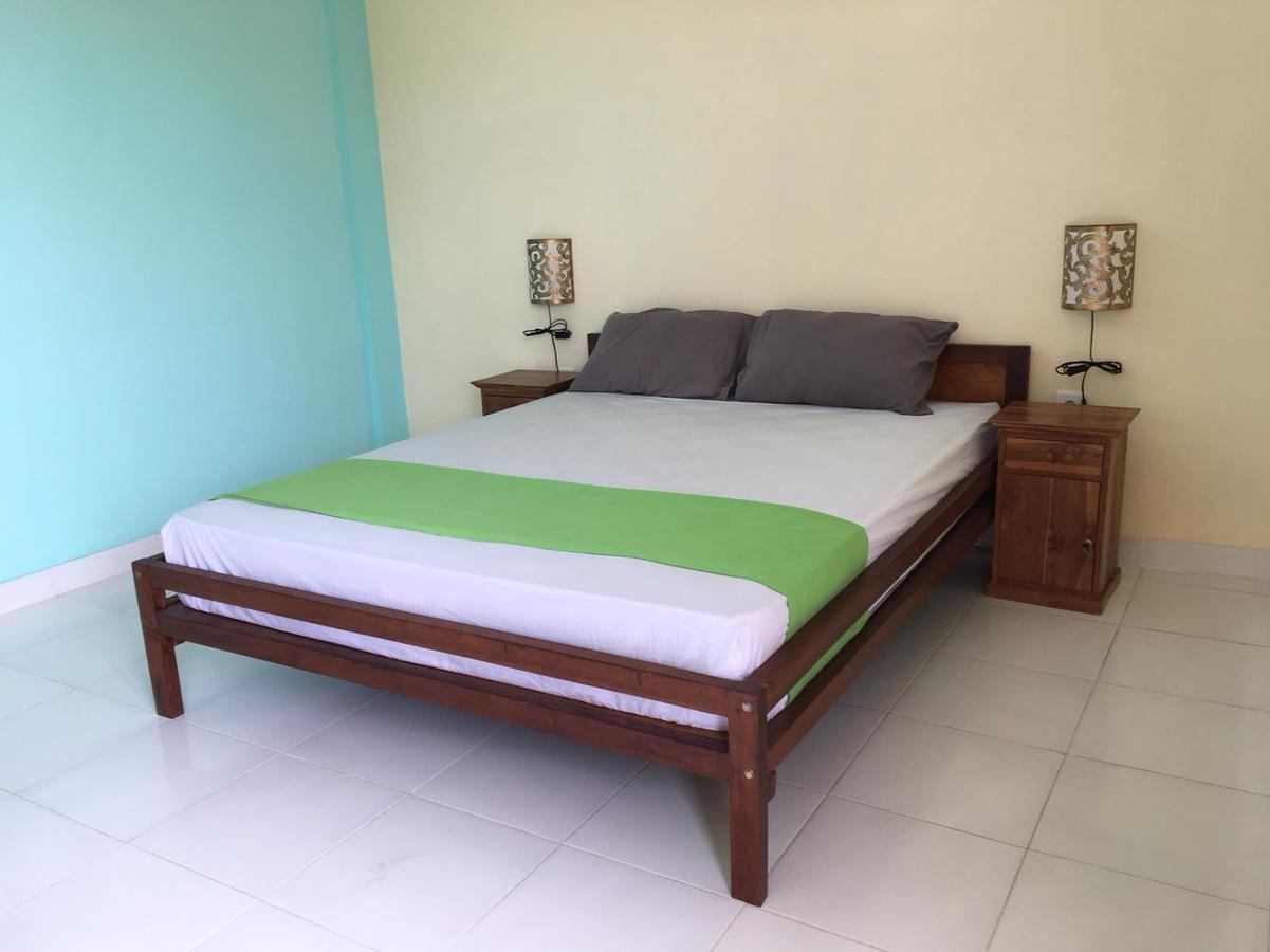 Repag Wayan Canggu Hostel Kuta Lombok Eksteriør bilde